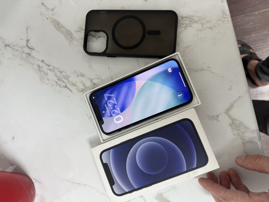 Iphone 12 128GB продам с документами
