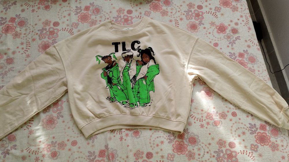 Bluza H&M potrivita pentru xs