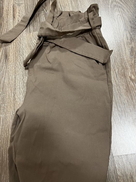 Дамски дънки и панталони