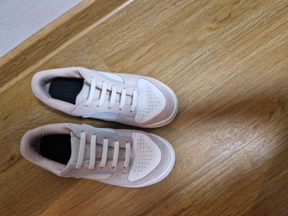 Adidași decathlon nr 35