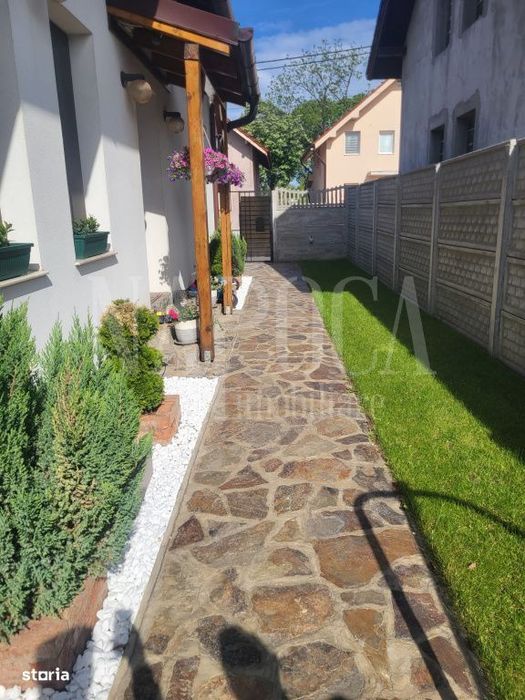 Casa 5 camere de vanzare in Tineretului Oradea, Oradea