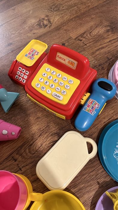 Касса и посуда детская