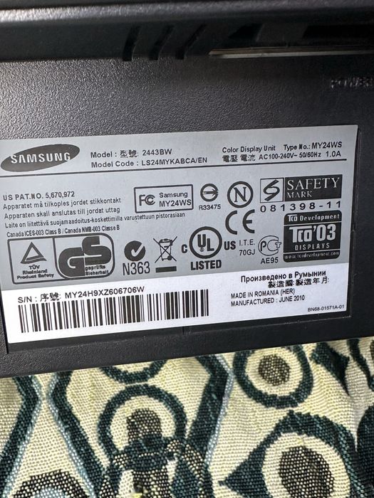 Момитор Samsung 2443BW-24