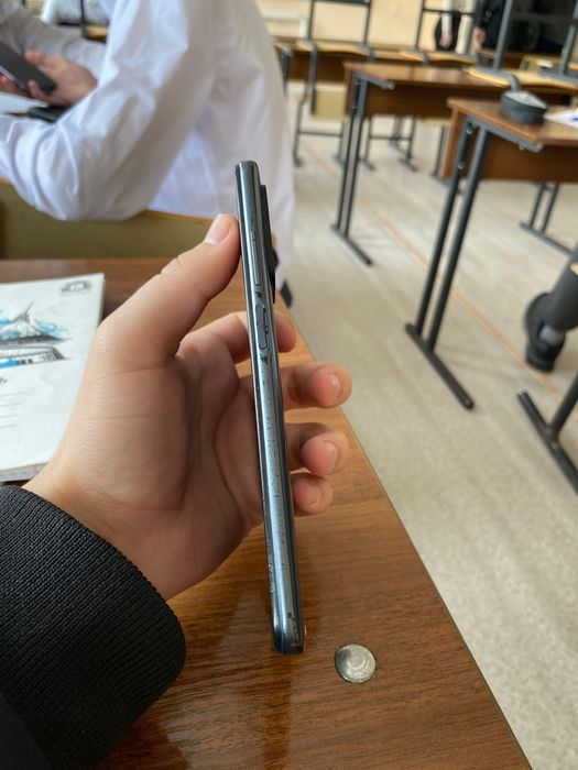 Продаю редми 10.