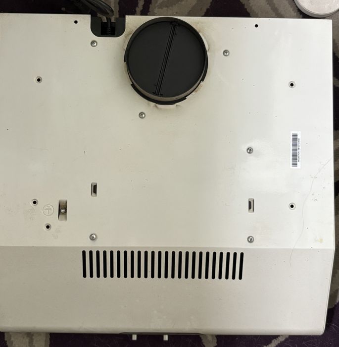 Продам вытяжку для кухни