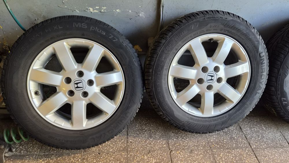17" джанти със зимни гуми HONDA CR-V