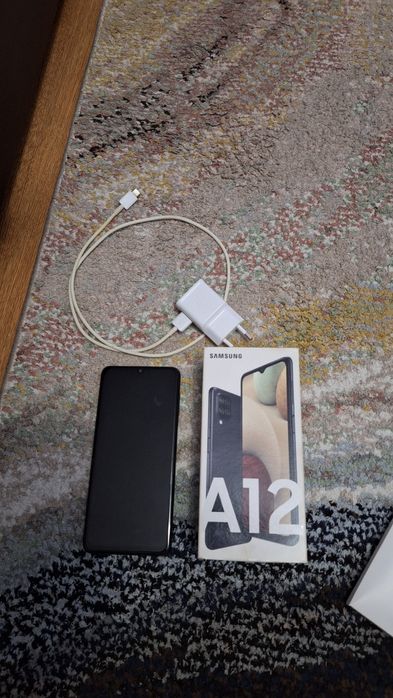 Samsung Galaxy A12 + кутия, зарядно, адаптер и калъф
