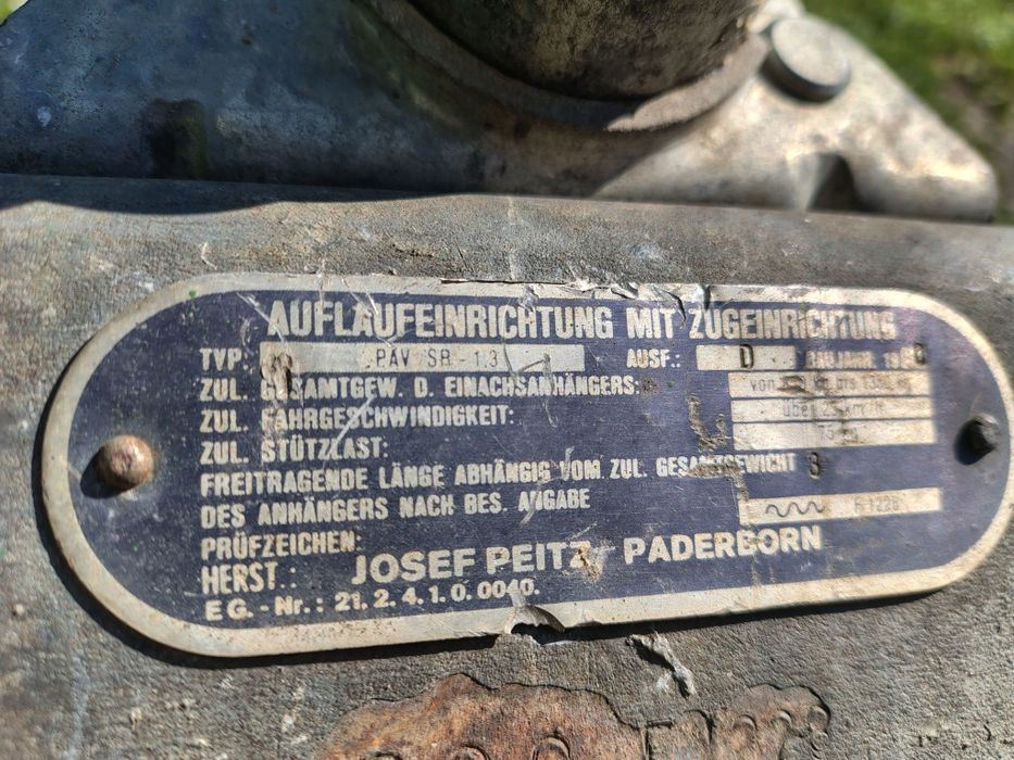 vând remorca pt carat cai