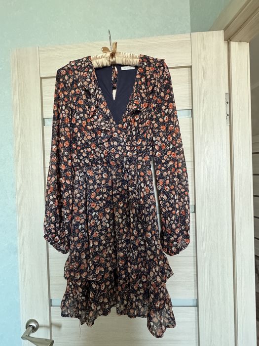 Женская олежда М размера