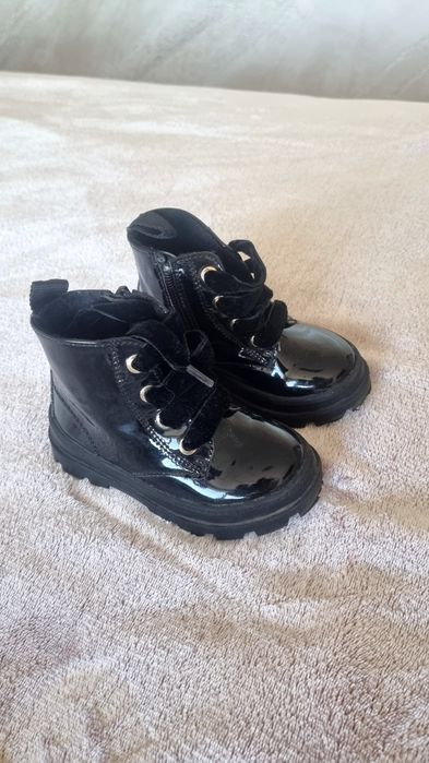 Ghete H&M căptușite pentru fetite