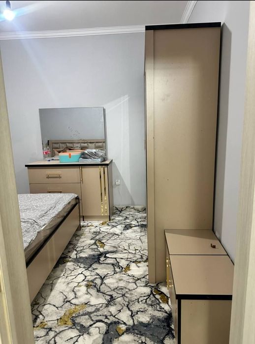 Срочна сотилади Яшнобод район 3/9/16. 68m²