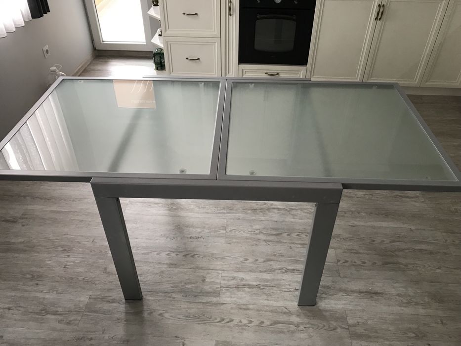 Разтегателна Трапезна маса