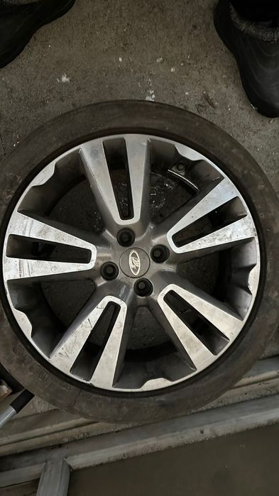 Диски от лада веста