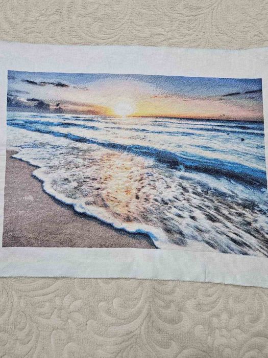 Продава се гоблен ,,Морски залез’’