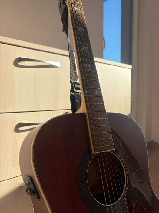 Китара Fender Tim Armstrong Hellcat Acoustic