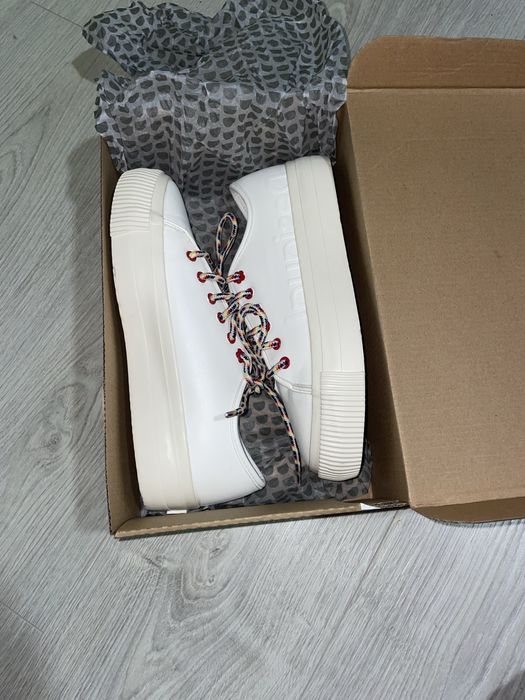 Sneakers/Adidasi/papuci  Desigual de femei