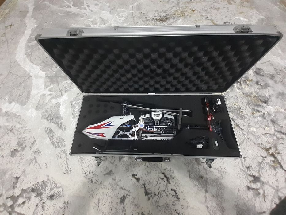 Радиоуправляемая модель вертолёт 450