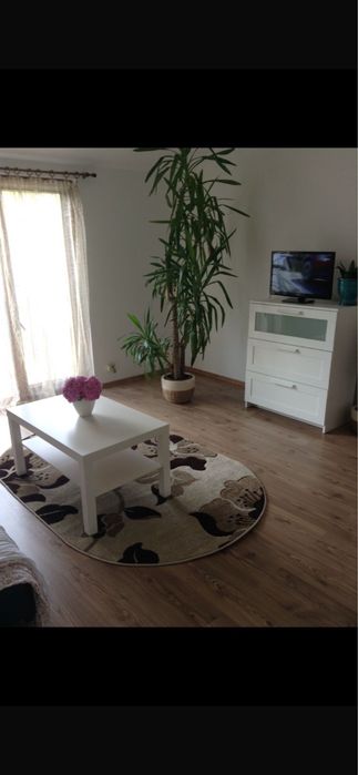 Inchiriez apartament 2 cam in zona centrala
