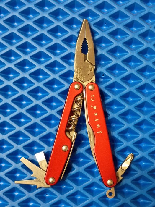 Продам мультитул Leatherman juice 2