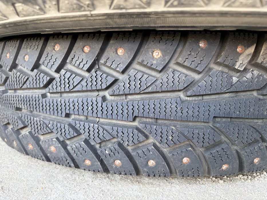 Продам шины б/у