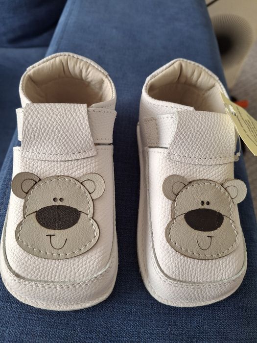 Papuci bebe piele