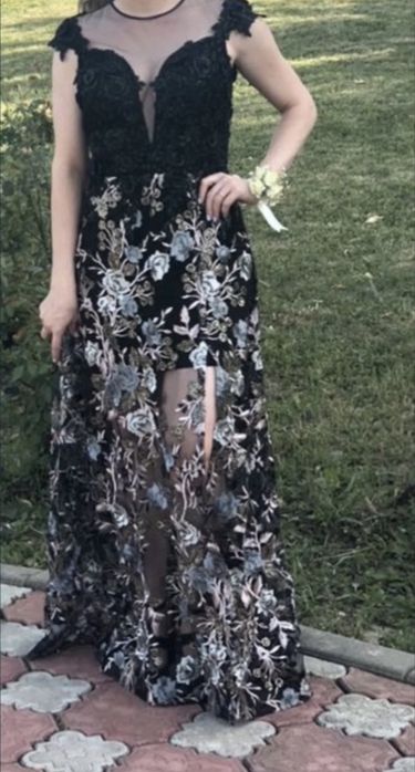 Vand rochie marimea 40