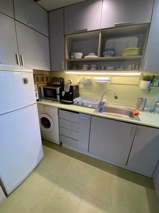 Дава се под наем Тристаен апартамент в Пловдив, Център - 77 кв.м за 510 € - Снимка #4