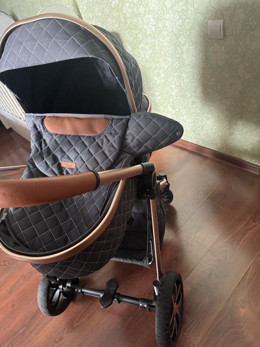 Продам детску коляску .