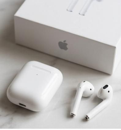 AirPods MWP22RU/A