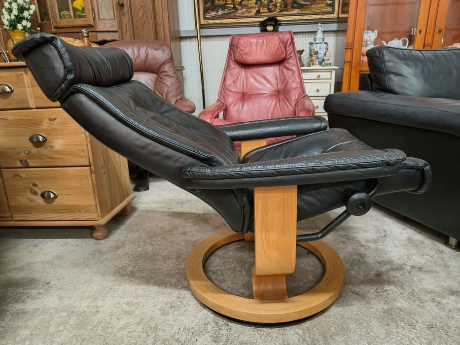 Relax кресло от естествена кожа с повдигаща се облегалка