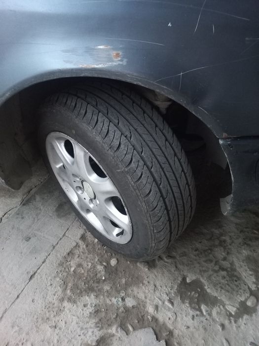 Продам Ауди 100.