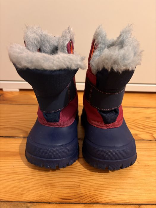 Детски апрески/ботуши