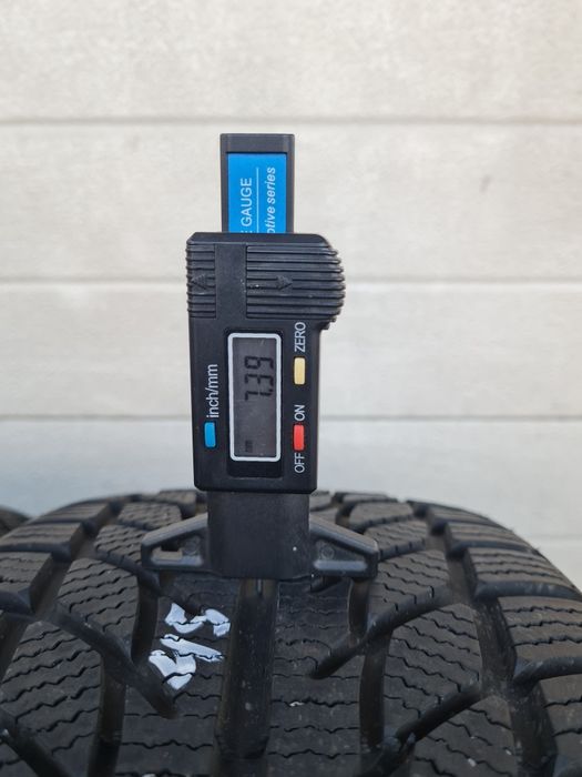 Зимни гуми 4 броя GOODRIDE Snowmaster 205 45 R17 дот 3023