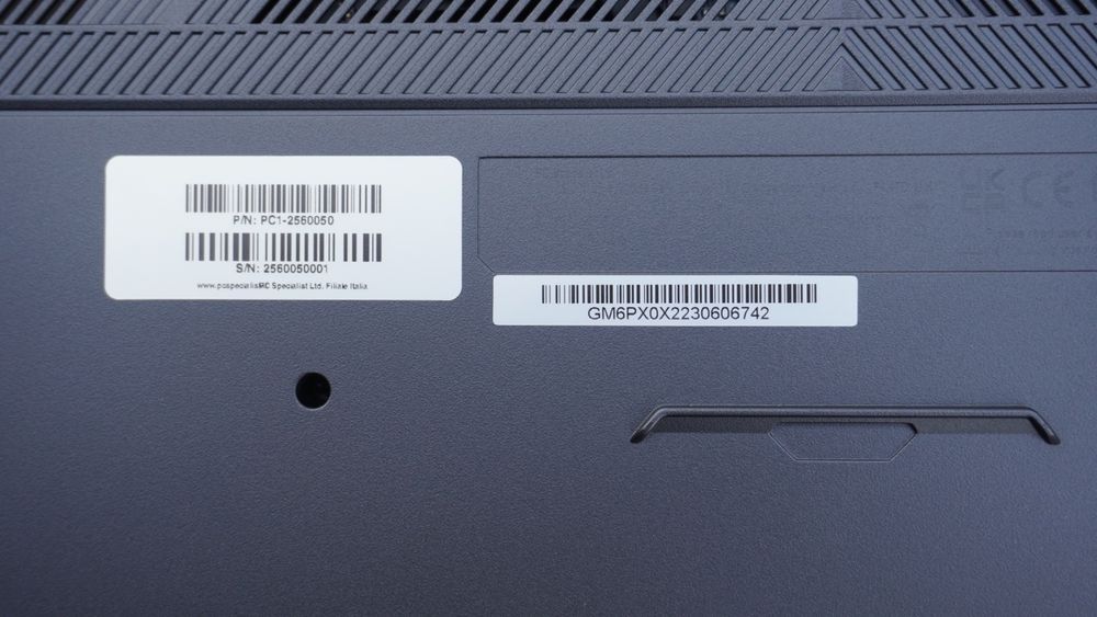 Laptop gaming I913900HX RTX4060 8GB 32GB RAM