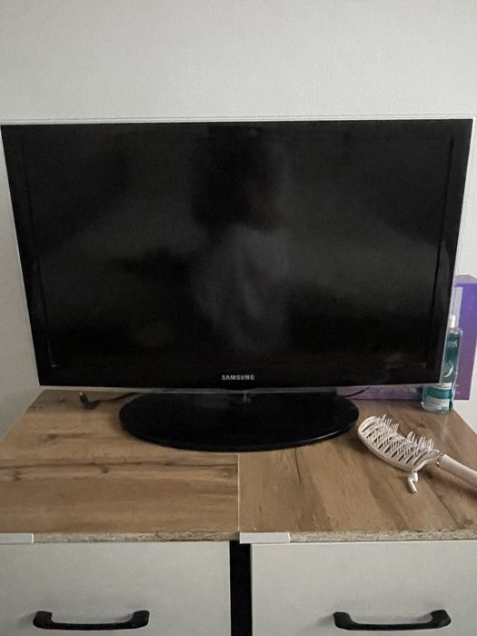 Сатылады телевизор