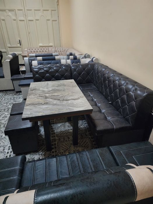 Продаётся кухонный уголок.