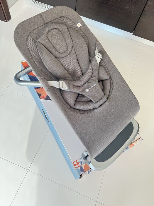 Ergobaby  Evolve шезлонг