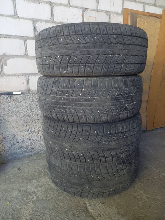 Продам резину  16р.р