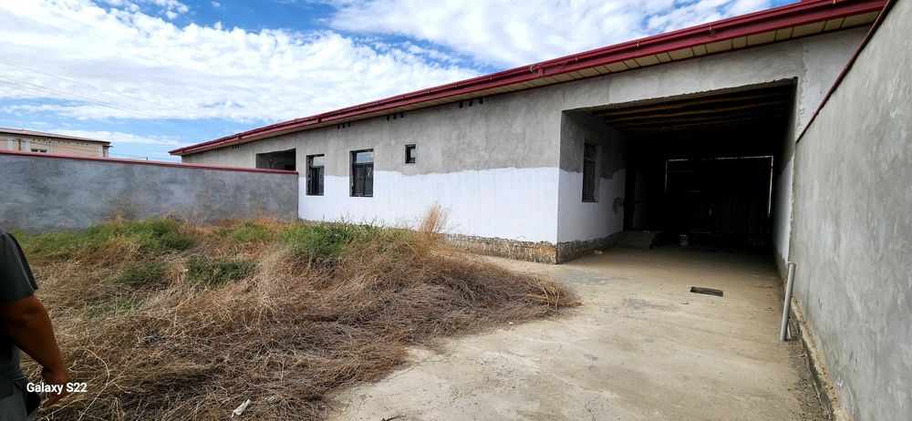 4 sotx 4 xona bez remont yangi qurilgan