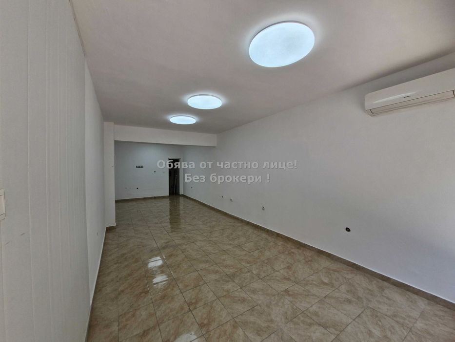 Дава се под наем Магазин в Пловдив, Кючук Париж - 43 кв.м за 300 € - Снимка #1