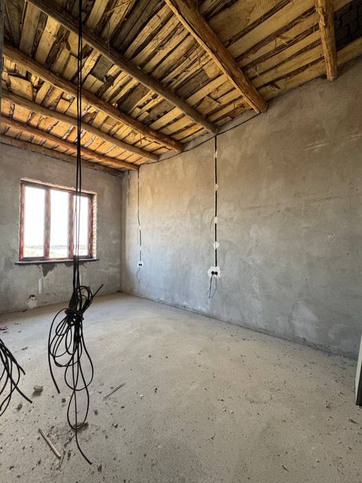 Обод махалласи (Кибрай тумани)  2,4 сотих 5 хона Коробка