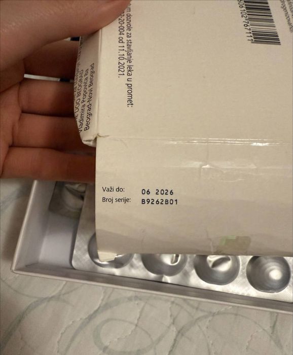 Продам новый ₽оаккуTан 10 мг