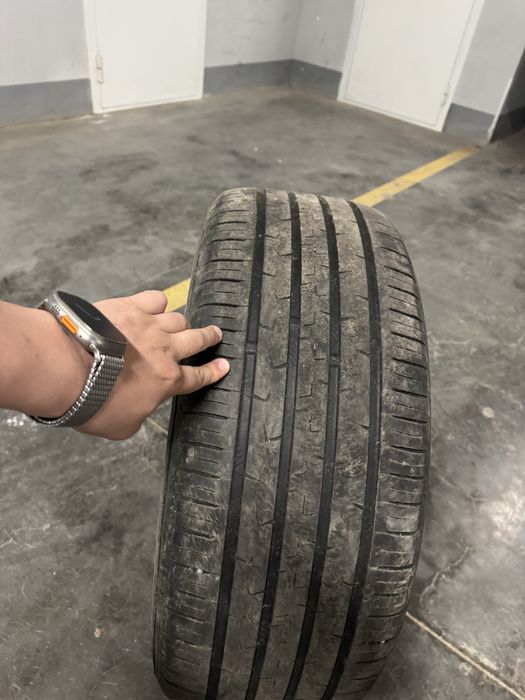 Комплект шин в отличном состояний