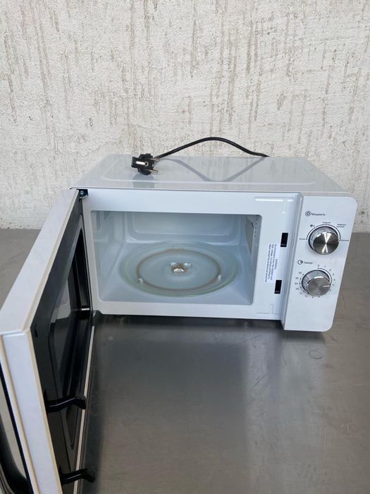 Продам микроволновку