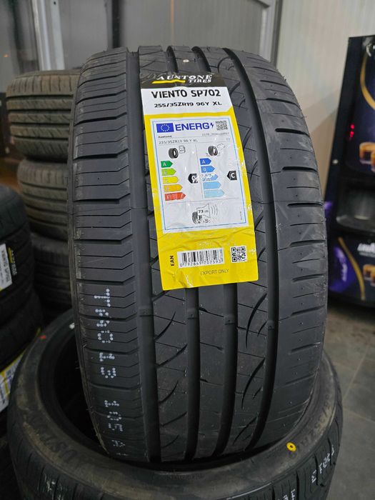 Нови Летни гуми 255 35 19 - Austone