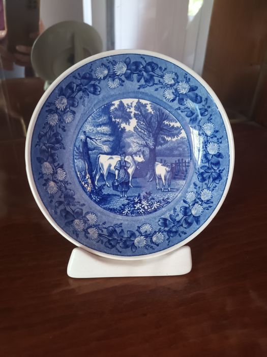Farfurioară decorativă veche realizată de manufactură Villeroy & Boch