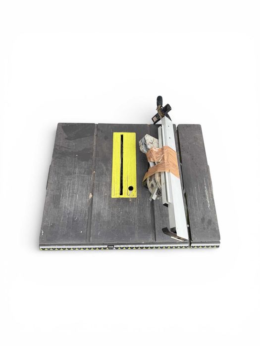 Circular cu masa Ryobi