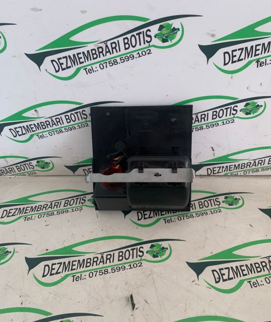 Scrumiera 1J0 857 961 G 1J0 857 961 G Volkswagen VW Golf a 4-a genera