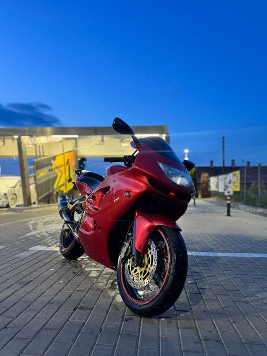 Kawasaki ZX-6R 35kW A2  *putere inițială in talon 82kW*