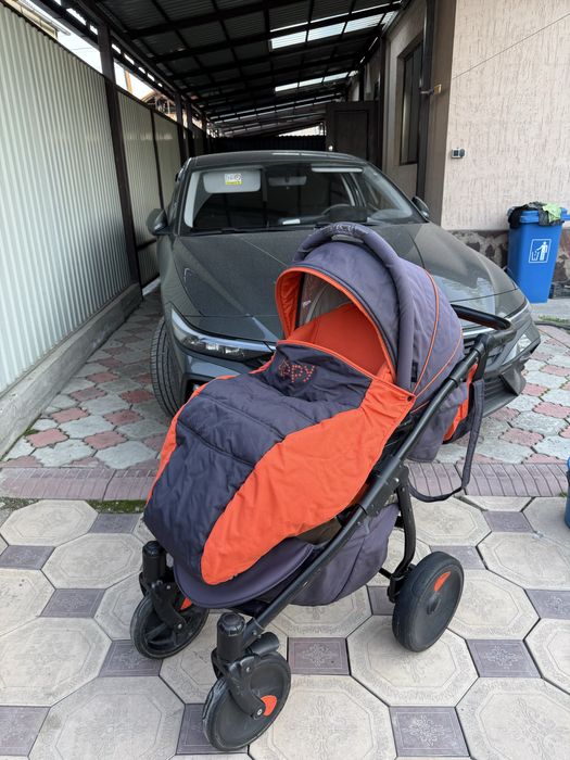 Коляска 2 в 1 Tutis Zippy